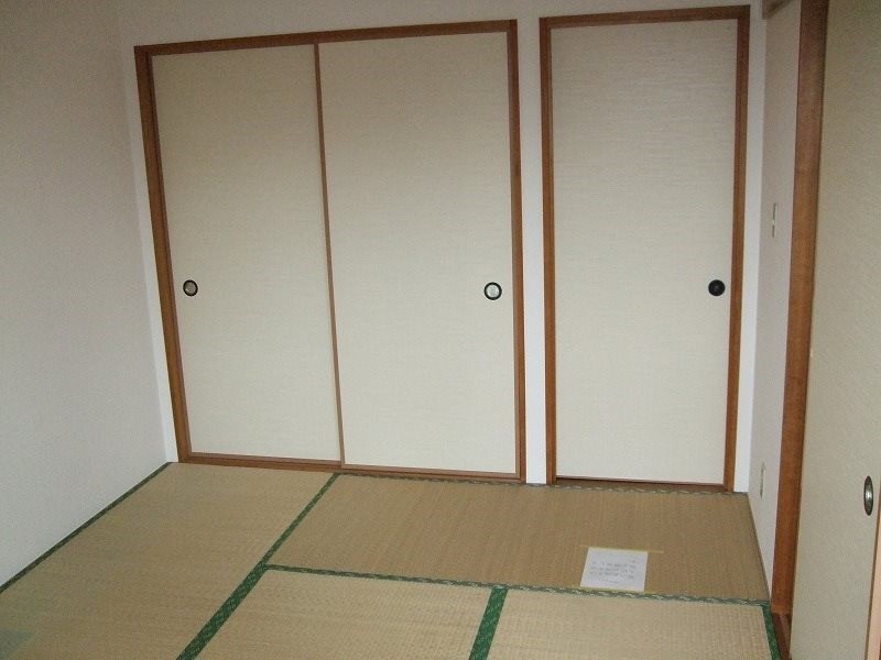 コーポ・ルミエール ベッドルーム