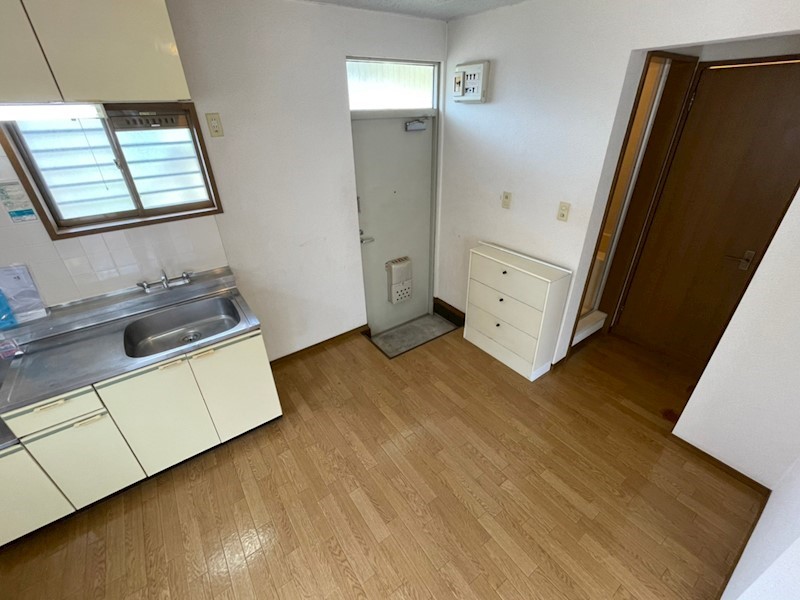 ファミール７ 玄関