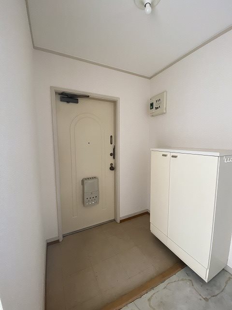 エクセルアイ壱番館 玄関