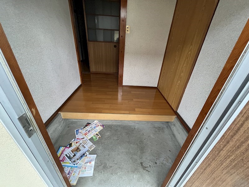 小川アパート 玄関