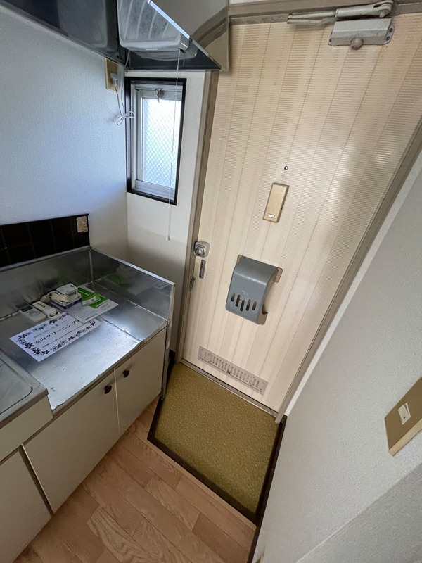 シャレー信濃 玄関