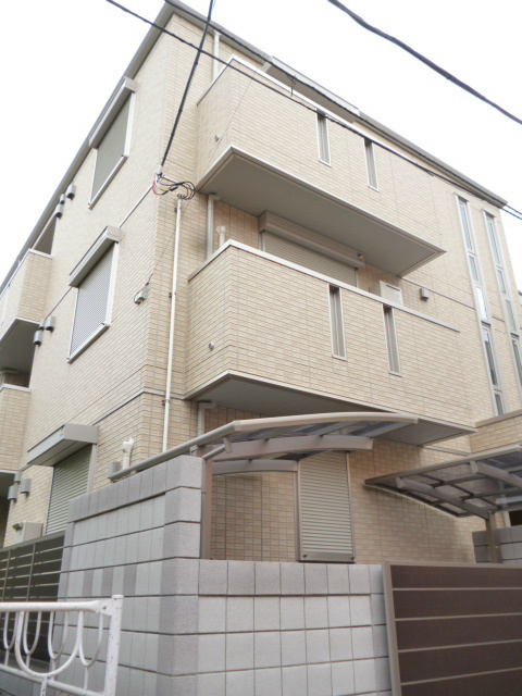 クレール 303号室 外観