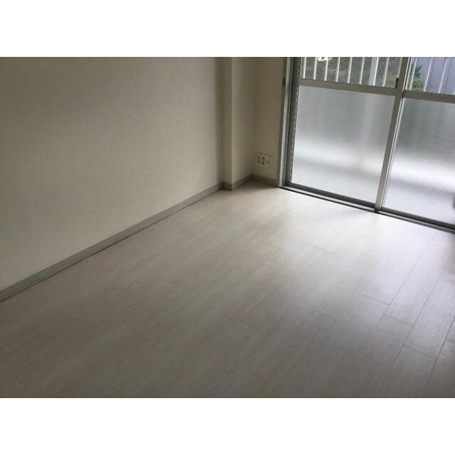 シャトール田口戸塚Ⅱ リビング
