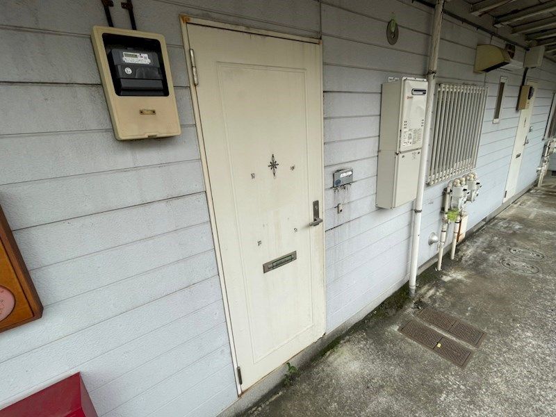 エトワールＡ 玄関