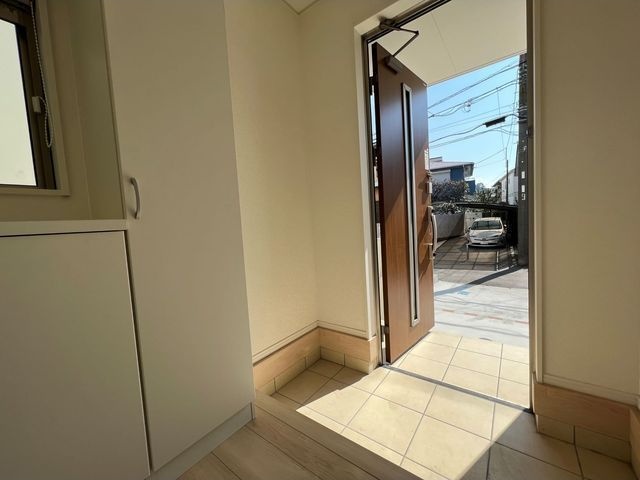 Ｋｏｌｅｔ鵠沼 玄関