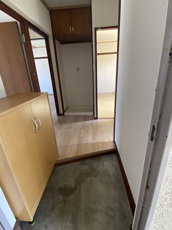 コーポ川井 玄関