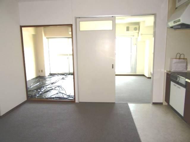 南林間ハイム リビング