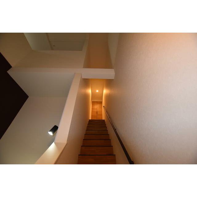 Ａｓｈｔｏｎ　Ｈｉｌｌｓ 玄関