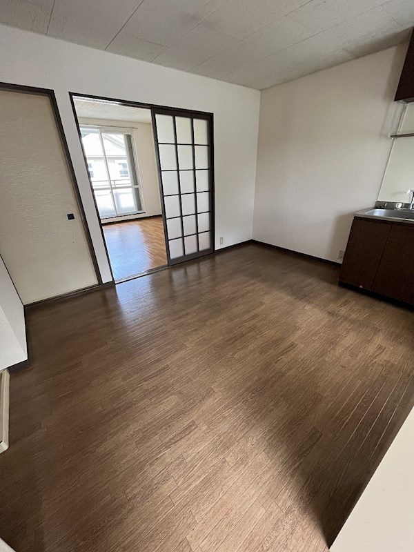 スリーオーク湘南Ａ リビング