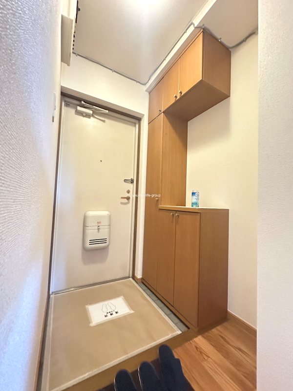 サンセールシマダ 玄関