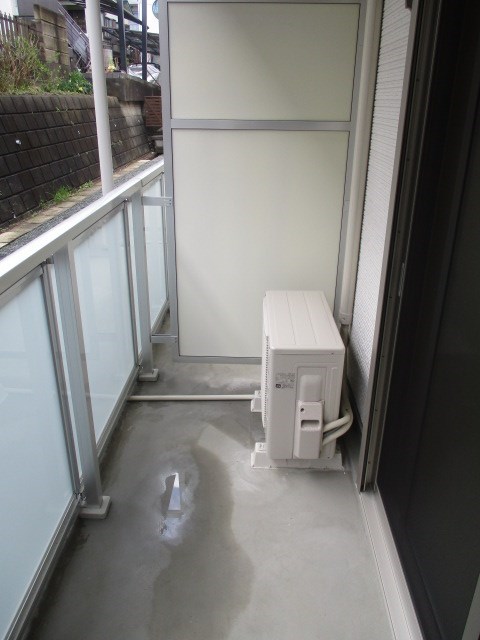 リブリ・踊場 ベランダ