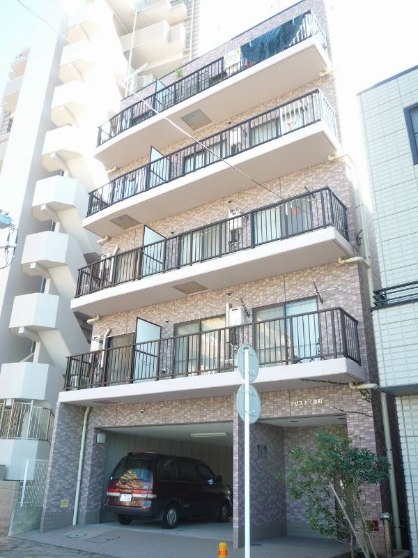 フジスカイ幸町 205号室 外観