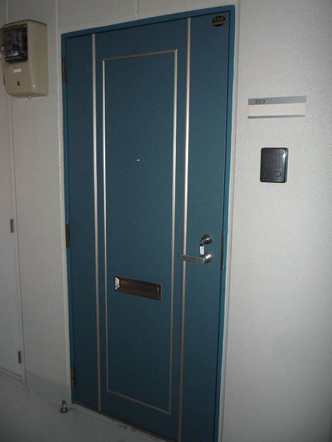 フジスカイ幸町 玄関