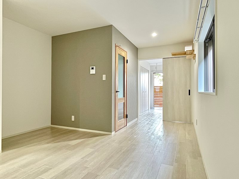 AMESHOR　CHIGASAKI リビング