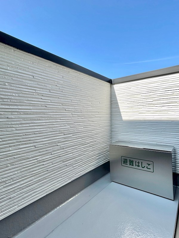 CALICO　CHIGASAKI（キャリコチガサキ） ベランダ