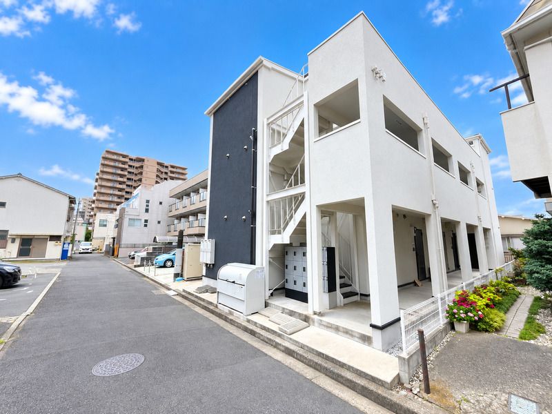 ベルフルール本厚木 外観