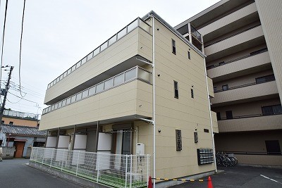 ビーズ湘南 301号室 外観