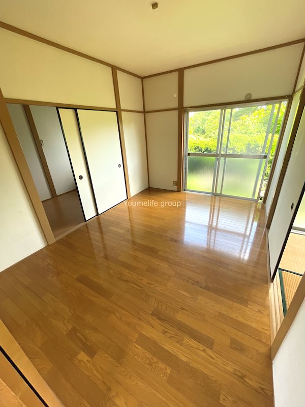 譲原貸家　3号 リビング