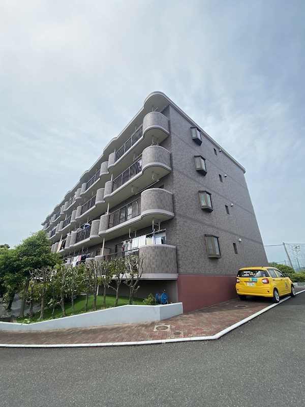 グレースヒル足柄 302号室 外観