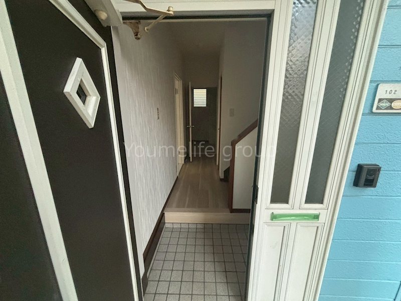 稲子レンタルハウス 玄関