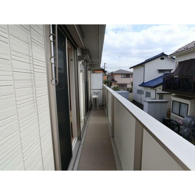 ルピナコートＢ ベランダ