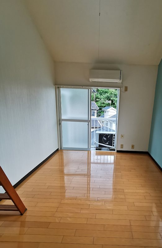 さくらハイツ温水 リビング