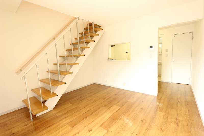 メリーレジデンス リビング