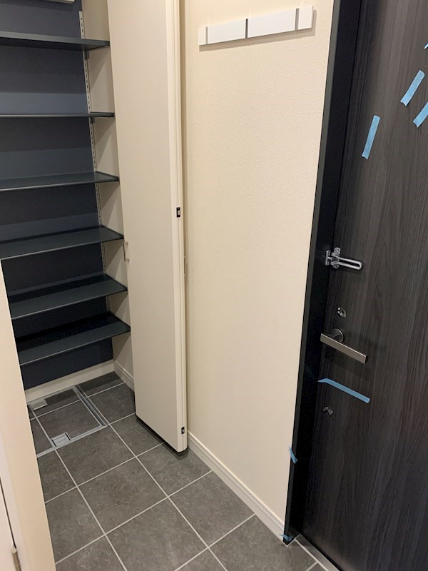 Ｆｅｌｉｃｅ　Ｓｈｏｎａｎ(フェリスショウナン) 玄関