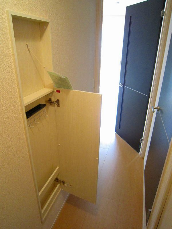 ブエナス  玄関