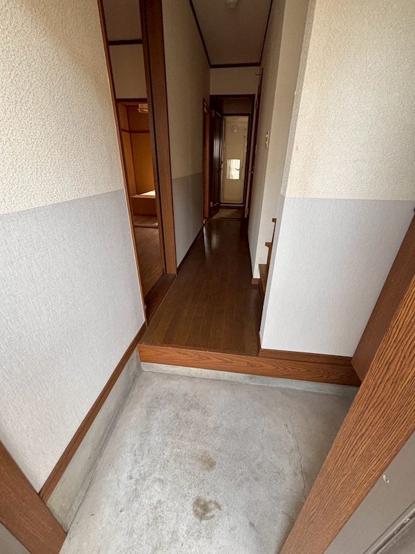 ハイツ立木　A棟 玄関