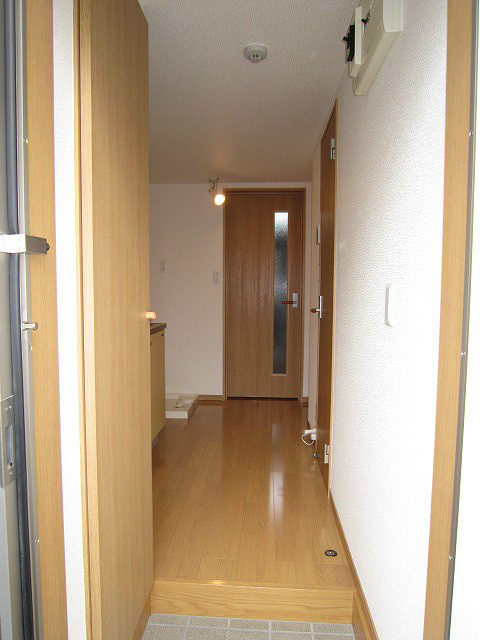 サンヴィアーレ湘南 玄関