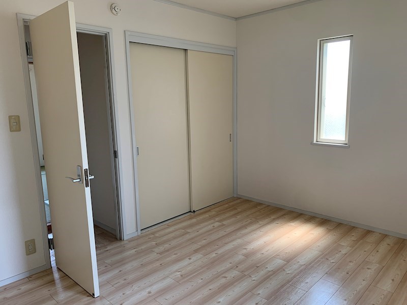 コウジィコート赤松 ベッドルーム