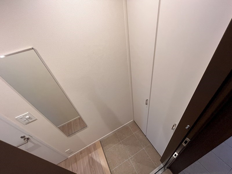 シャローヒルズ小町 玄関