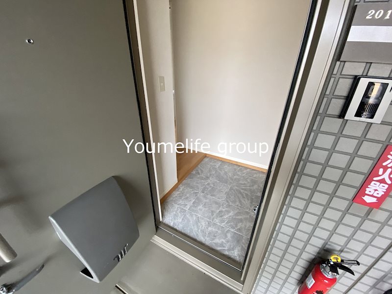 キャロットハウスⅢ 玄関