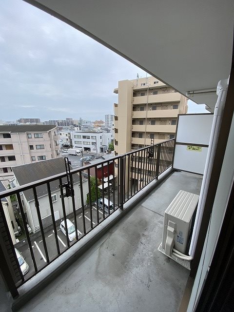 ソシエ弐番館 ベランダ