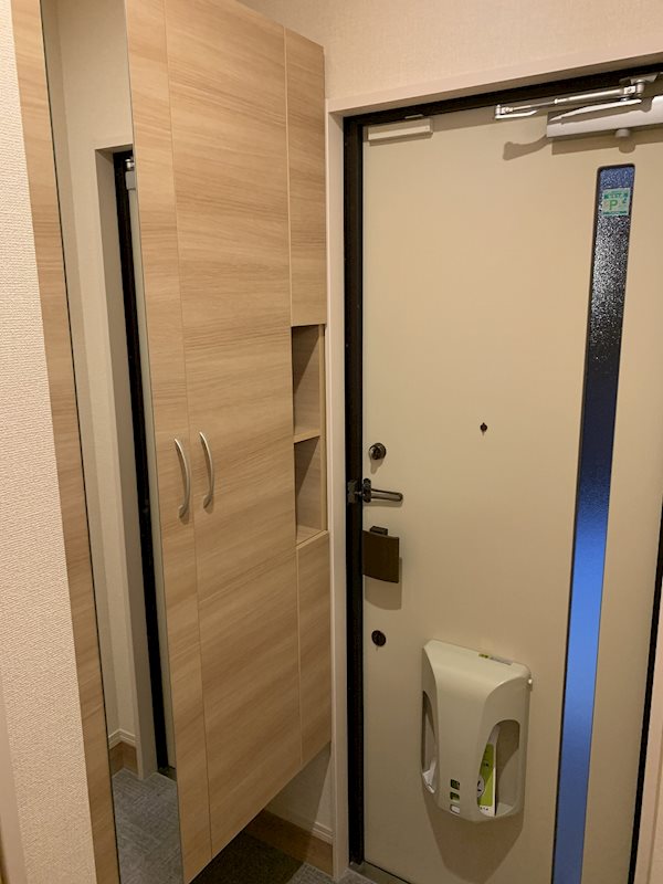 クレール湘南台Ｖ　A 玄関