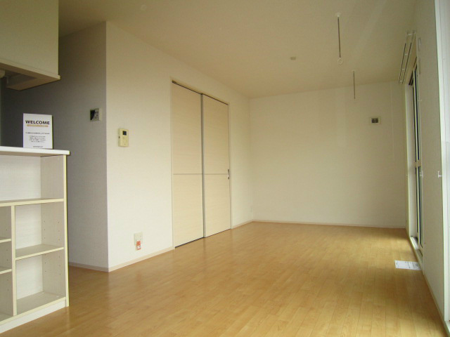 ガーデンヒルズWEST リビング