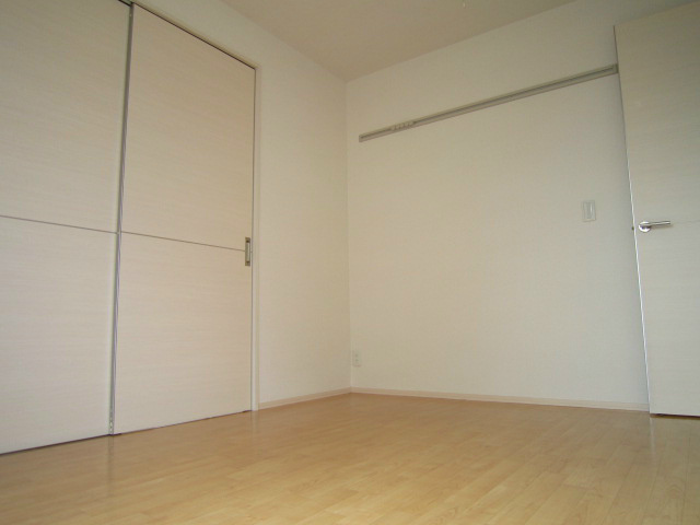 ガーデンヒルズWEST ベッドルーム