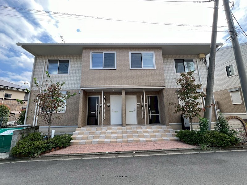 アルバピアザ鶴巻A 102号室 外観