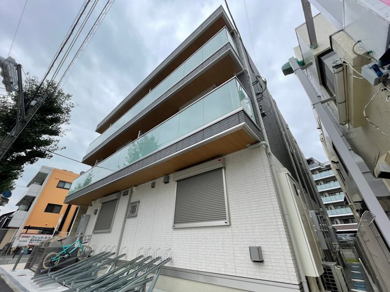 アイウェル湘南台 303号室 外観