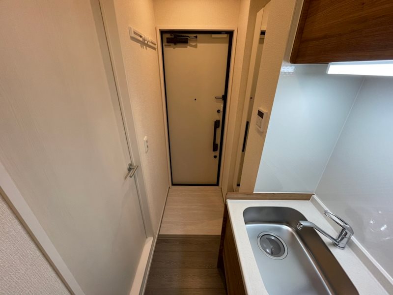 アイウェル湘南台 玄関