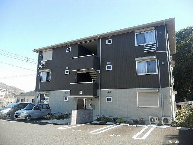 Confidente B棟 102号室 外観