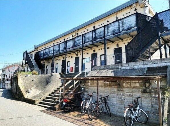 ヴァンヴェール伊勢原 106号室 外観