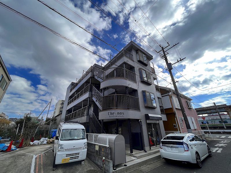 クロノス平塚西 201号室 外観
