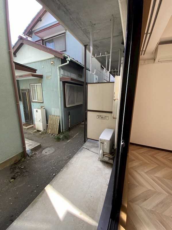 マルヴィエント湘南 ベランダ