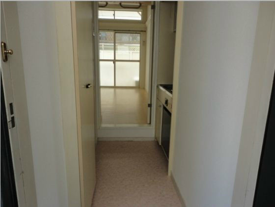 司ハウス辻堂 玄関