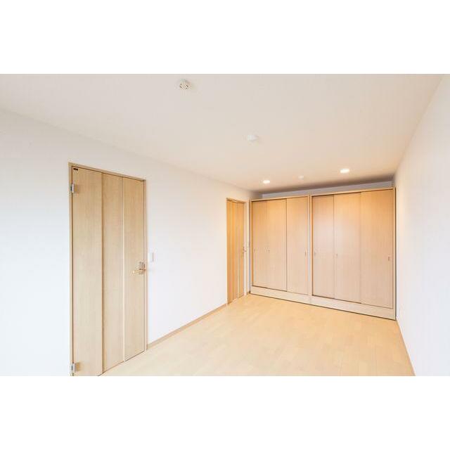 シャトーエミール ベッドルーム