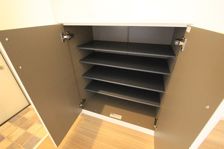 CASCADE SHINMACHI（カスケードシンマチ） 玄関