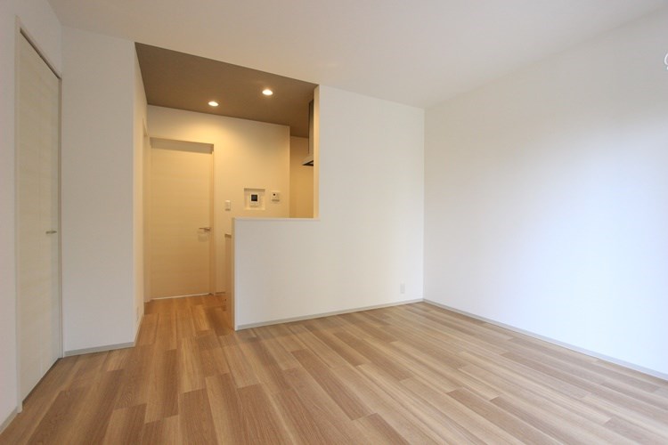 CASCADE SHINMACHI（カスケードシンマチ） リビング