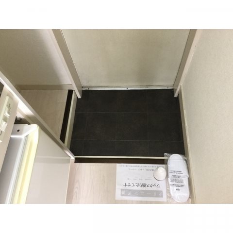 サニーサイド三田南Ｂ 玄関